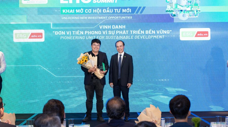 ESG Education & Business được trao giải “Đơn Vị Tiên Phong Vì Sự Phát Triển Bền Vững”